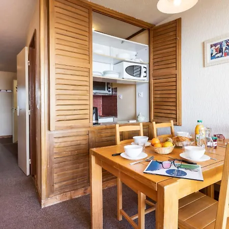 Hauts De Chaviere A13 By Interhome Apartamento Val Thorens